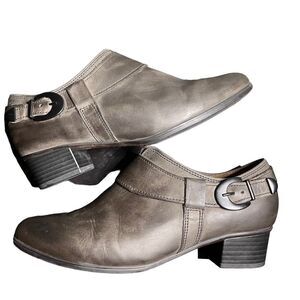 Gabor Gray Leather Buckle Booties Size 6